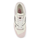 New Balance Womens 550 Shoes