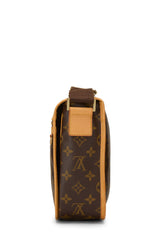 Louis Vuitton Monogram Bosphore Messenger PM Crossbody Handbag