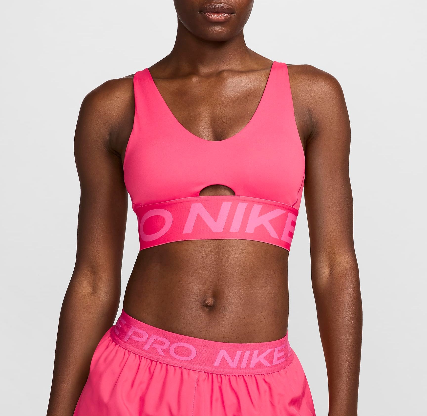 Nike Womens Indy Plunge Cutout Sports Bra