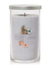 Yankee Candle Signature Medium Pillar Candle - Woodland Weekend Memories