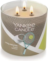 Yankee Candle 3-Wick Candle - Lucky Sweater