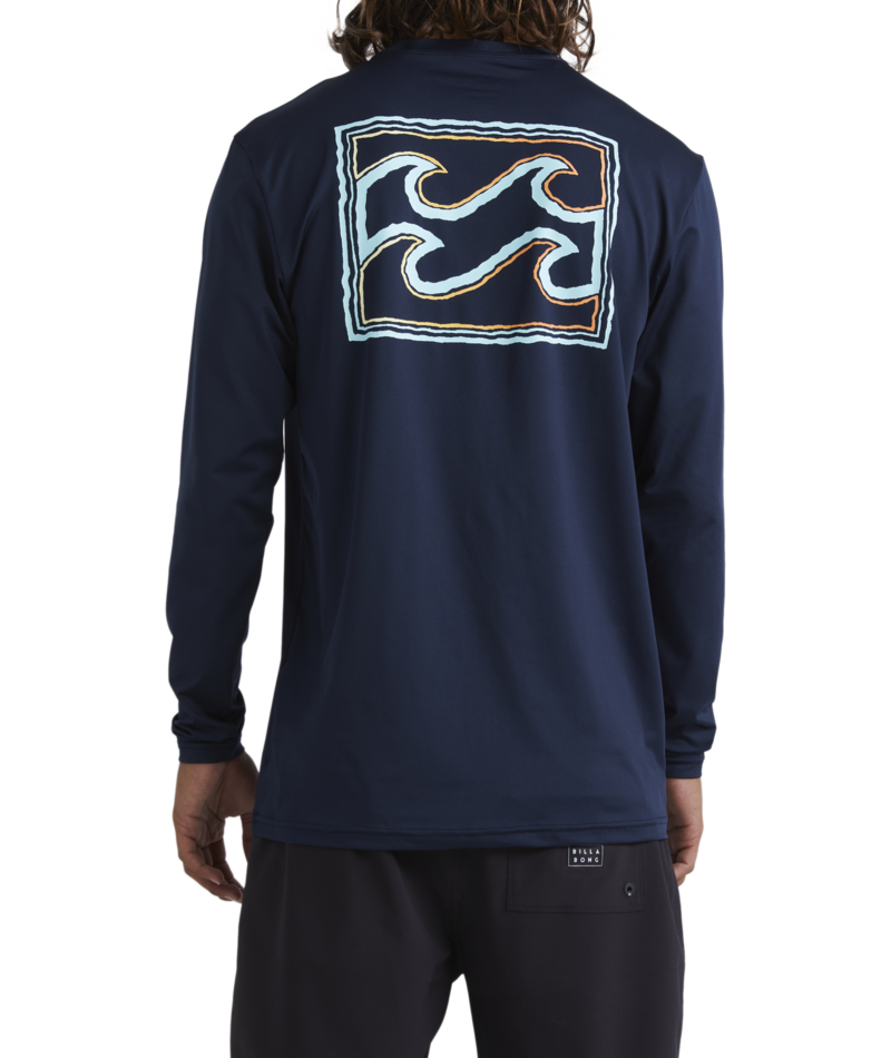 Billabong Mens Crayon Wave Long Sleeve Rashguard T-Shirt – ShopCGX