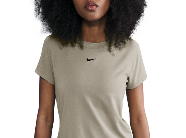 Nike Womens Chill Knit Short Sleeve T-Shirt