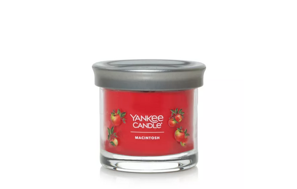 Yankee Candle Signature Small Tumbler Candle - Macintosh