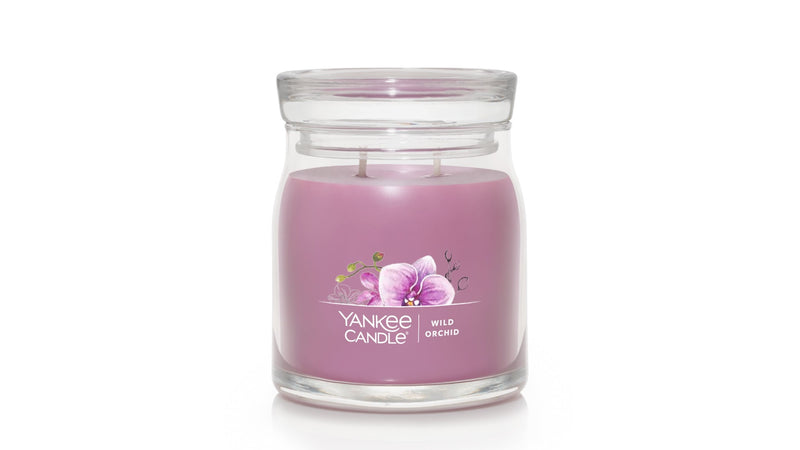 Yankee Candle Signature Medium Jar Candle - Wild Orchid