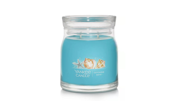 Yankee Candle Signature Medium Jar Candle - Catching Rays