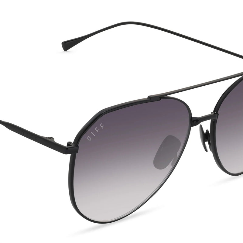 DIFF Charitable Eyewear Dash - Black Grey Gradient Sharp 