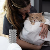 Tweezerman Pet 2-In-1 Shampoo-Dispensing Bath Brush