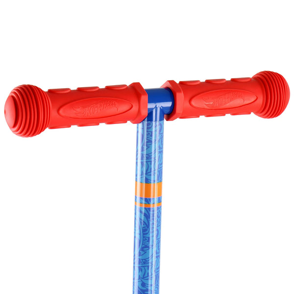 Sakar Hot Wheels Tilt & Turn 3 Wheel Scooter With A Tilt-And-Turn Steering System