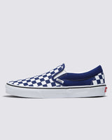 Vans Classic Slip-On Sneaker - Unisex Sizing