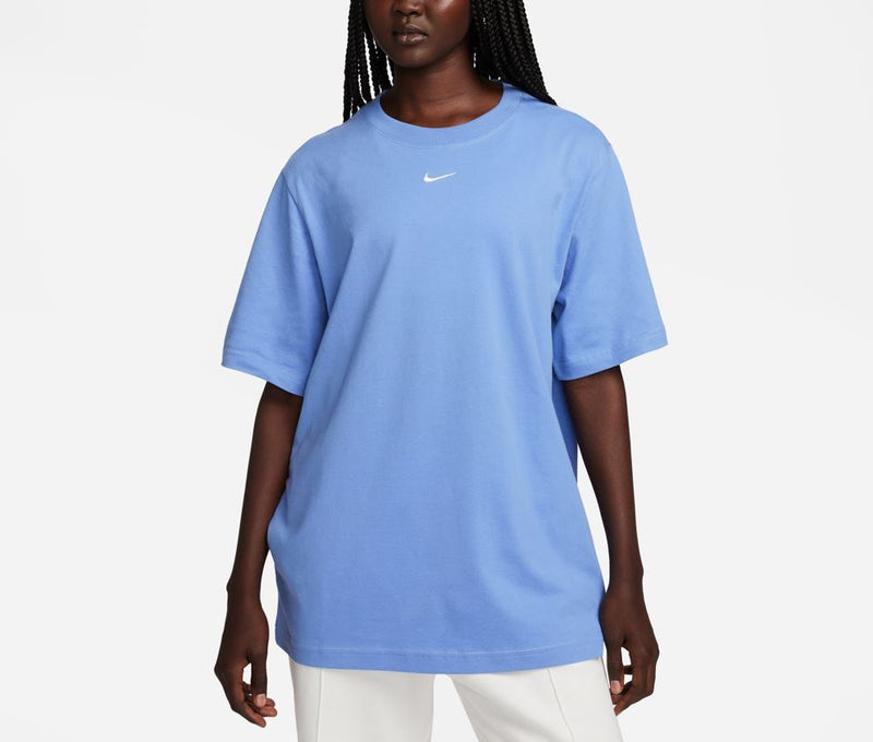 売れ筋商品|||ナイキ カットソー トップス レディース Sportswear Women's Cotton Embroidered-Logo T-Shirt Smokey Blue Nike Womens Sportswear Essential Short Sleeve T-Shirt – ShopCGX