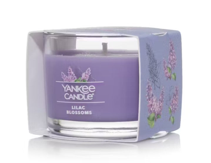 Yankee Candle Mini Candle - Lilac Blossoms