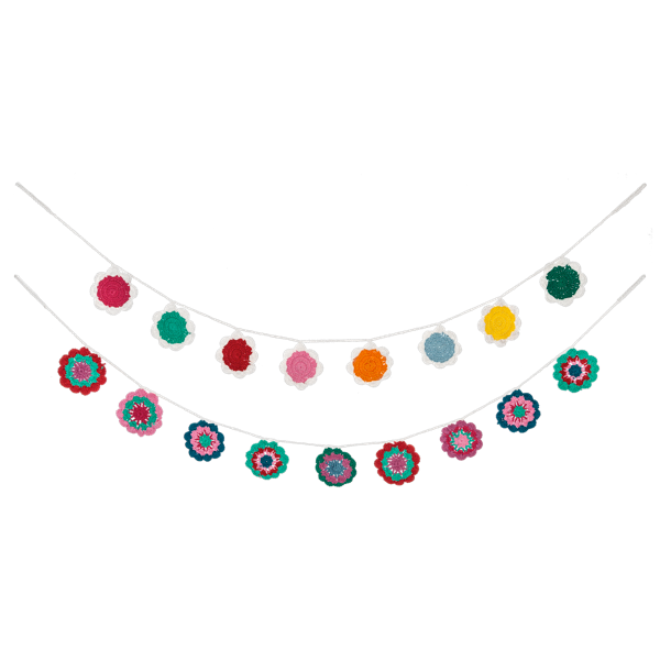Ganz Knit Flower Garland