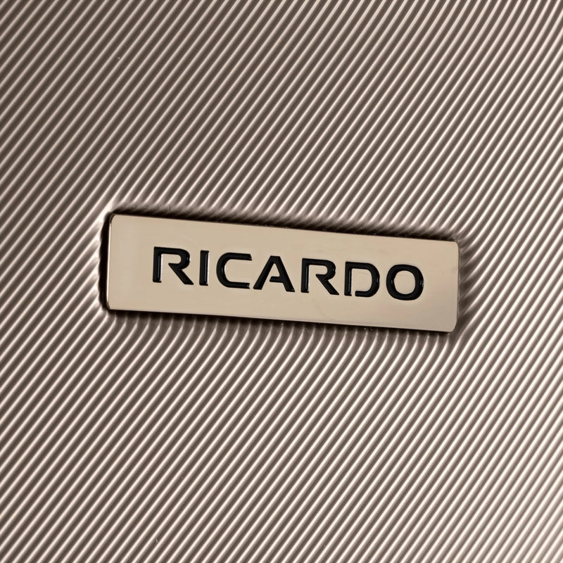 Ricardo Beverly Hills Montecito 2.0 Hardside Large Check-In Expandable Spinner Luggage