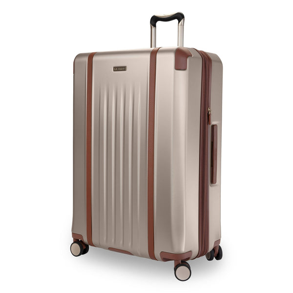 Ricardo Beverly Hills Montecito 2.0 Hardside Large Check-In Expandable Spinner Luggage