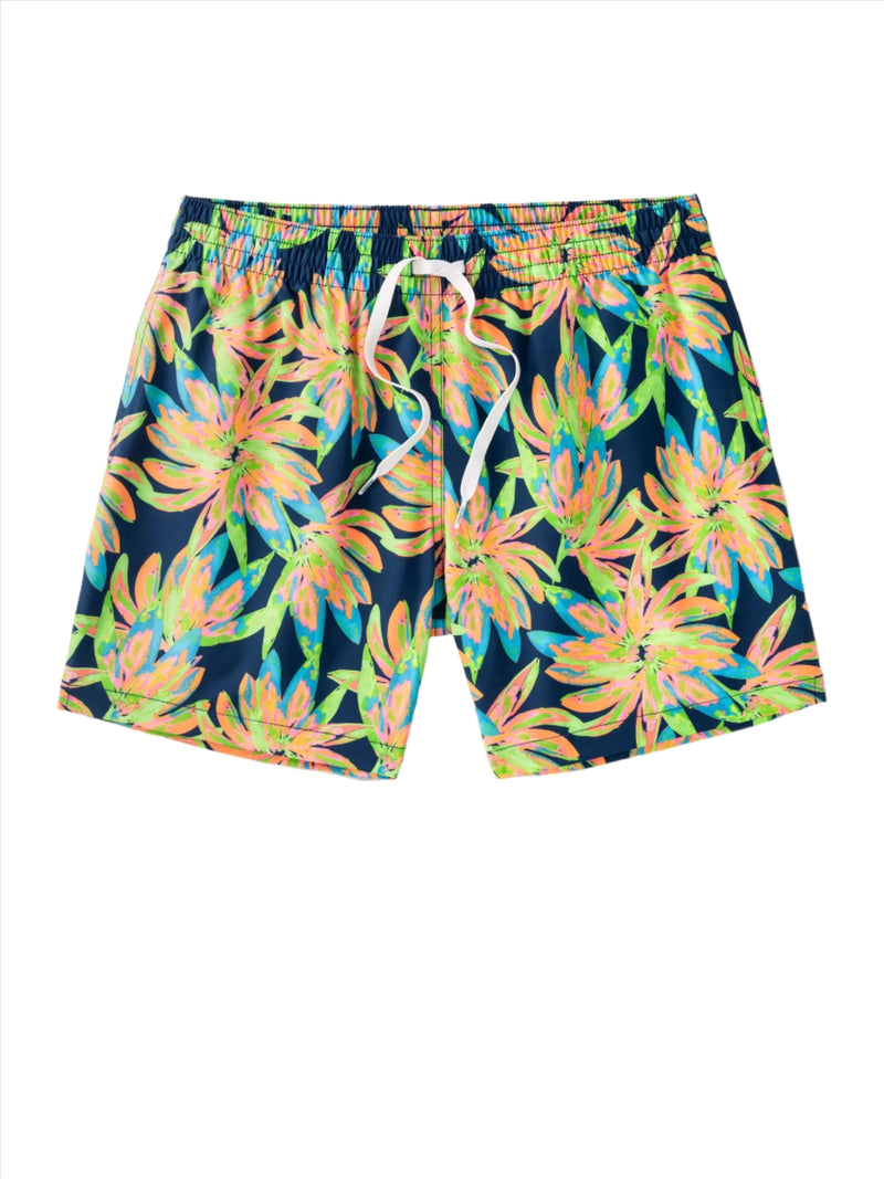 Chubbies Mens The Ocean Flowers 5.5" Classic Swim Trunks