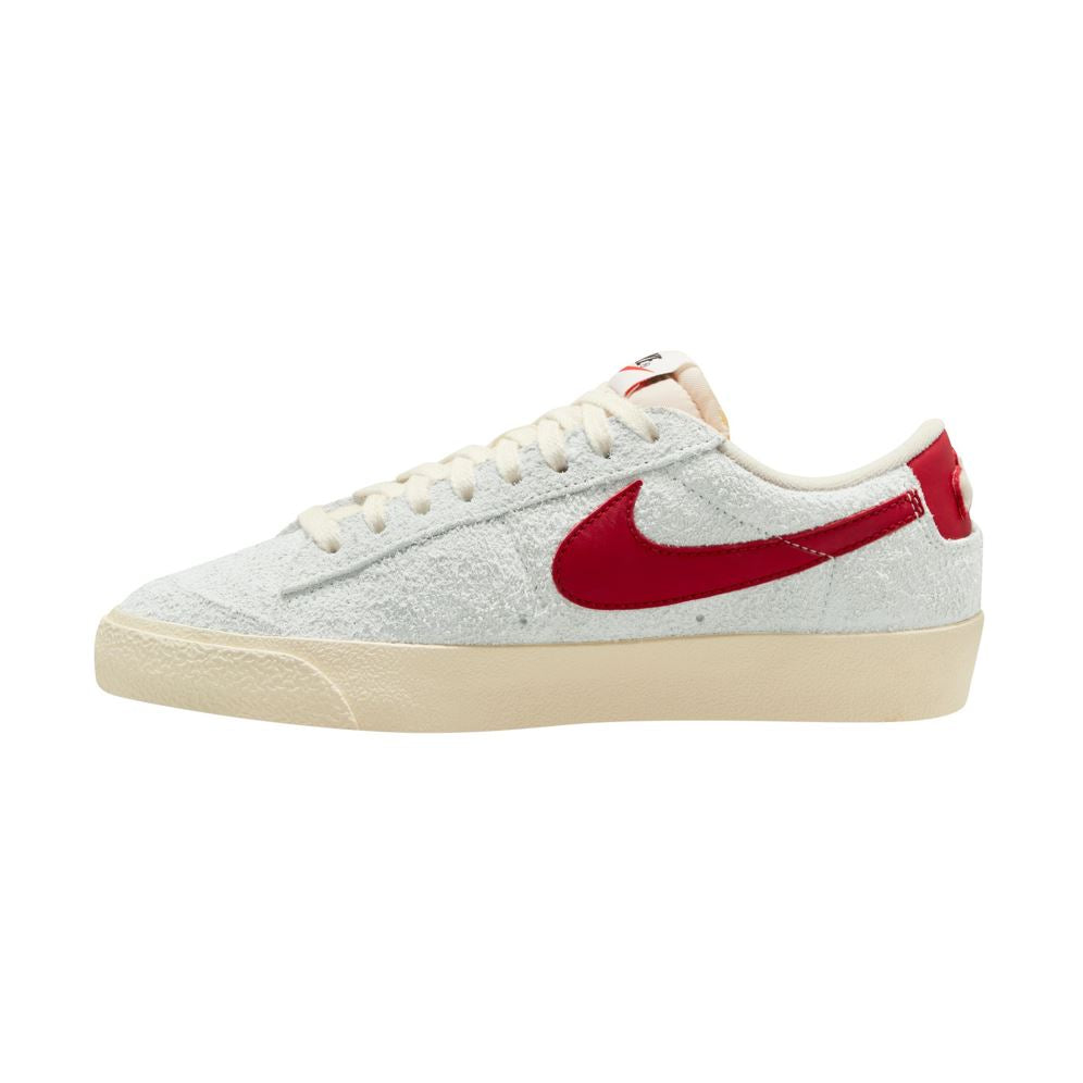 Nike Womens Blazer Low '77 SE Remix Shoes