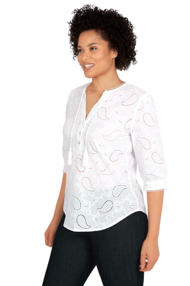 Democracy Womens Bold Eyelet 3/4 Sleeve Top