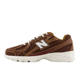 New Balance 740 Shoes