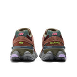 New Balance Womens 9060 Shoe