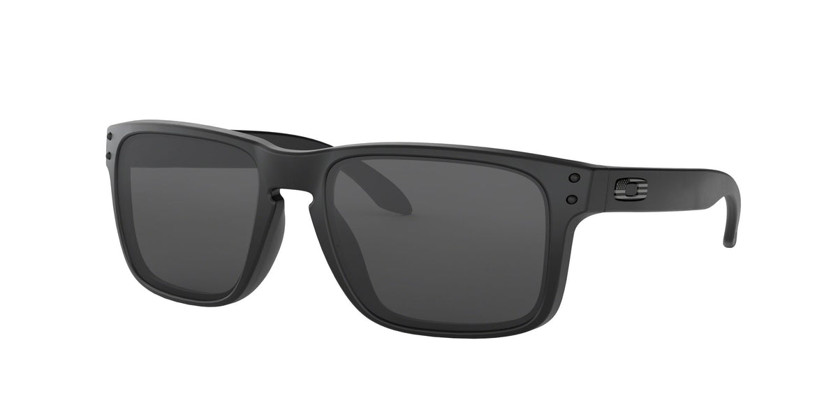 Oakley – ShopCGX