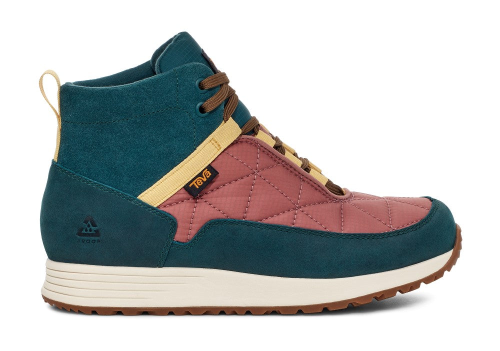 teva waterproof boots women's