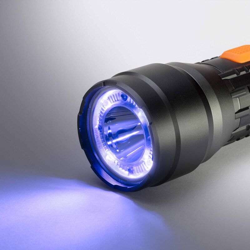 bushnell 800 lumen rechargeable flashlight Bushnell TRKR Flashlight