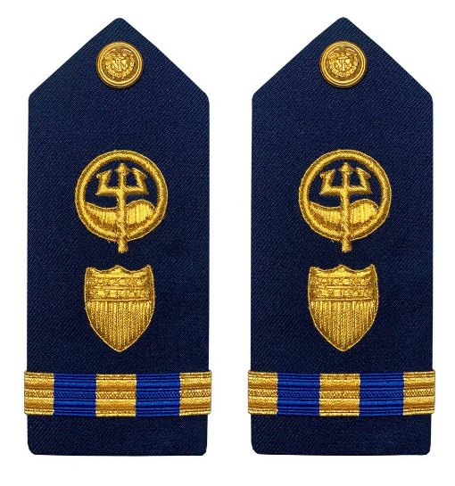 Vanguard Coast Guard Warrant Officer 3 Male Hard Shoulder Board: Marine Safety Response