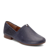 B.Ø.C Womens Suree Slip-On Shoe