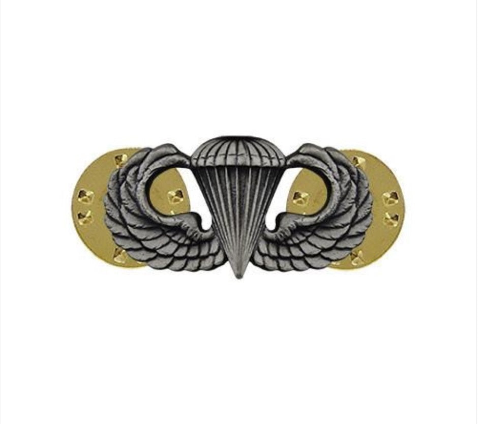 Dress Badge: Basic Parachutist Insignia - miniature, oxidized (2187950)