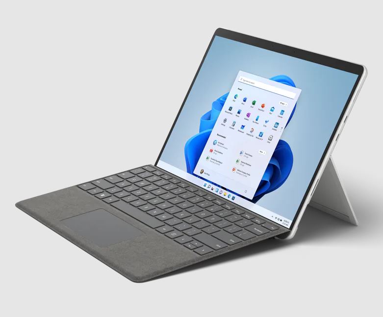Microsoft Surface Pro 8 Bundle - Intel Evo Core i7- 16GB RAM - 256GB SSD - Platinum