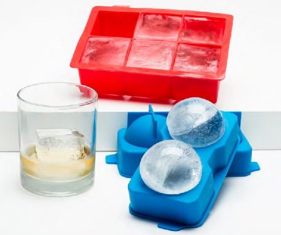 True Colossal Ice Cube Tray