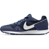 Nike Mens Venture Runner Shoes