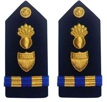 Vanguard Coast Guard Warrant Officer 2 Female Hard Shoulder Board: Weapons