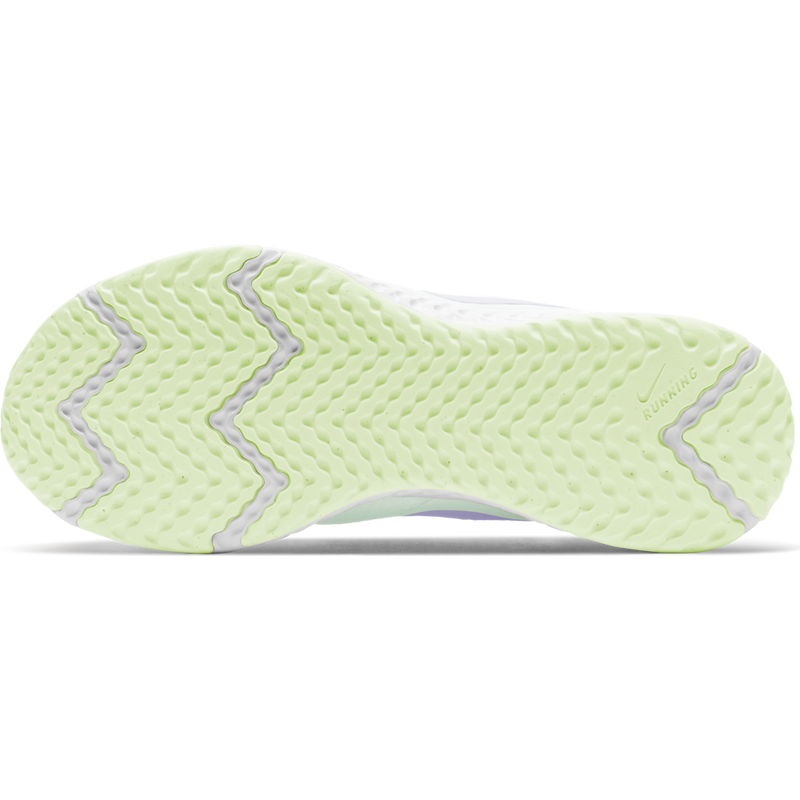 Nike Womens Revolution 5 Running Shoe