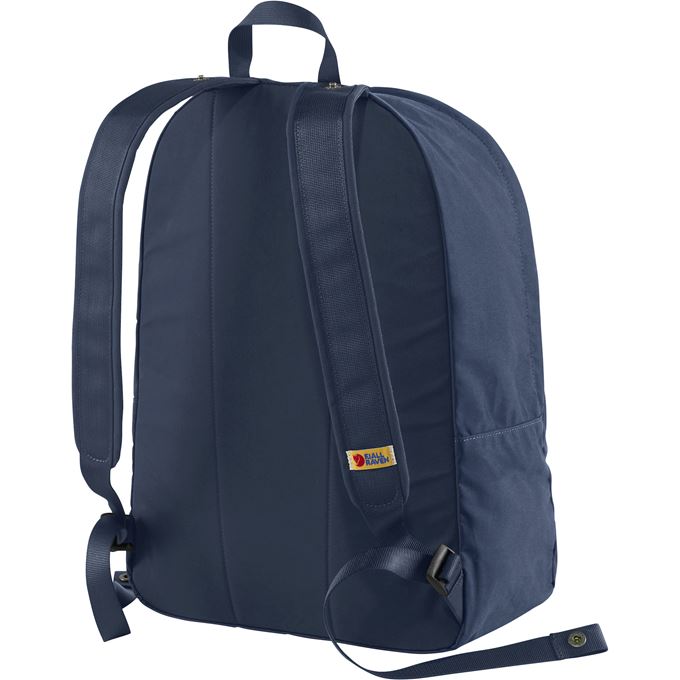 fjallraven vardag 25l mini backpack BrandsWalk convenient Vardag backpack is inspired by a classic Fjallraven model from the 1970s and is a great example of timeless functionality Urban Backpack Fjllrven Vardag 25