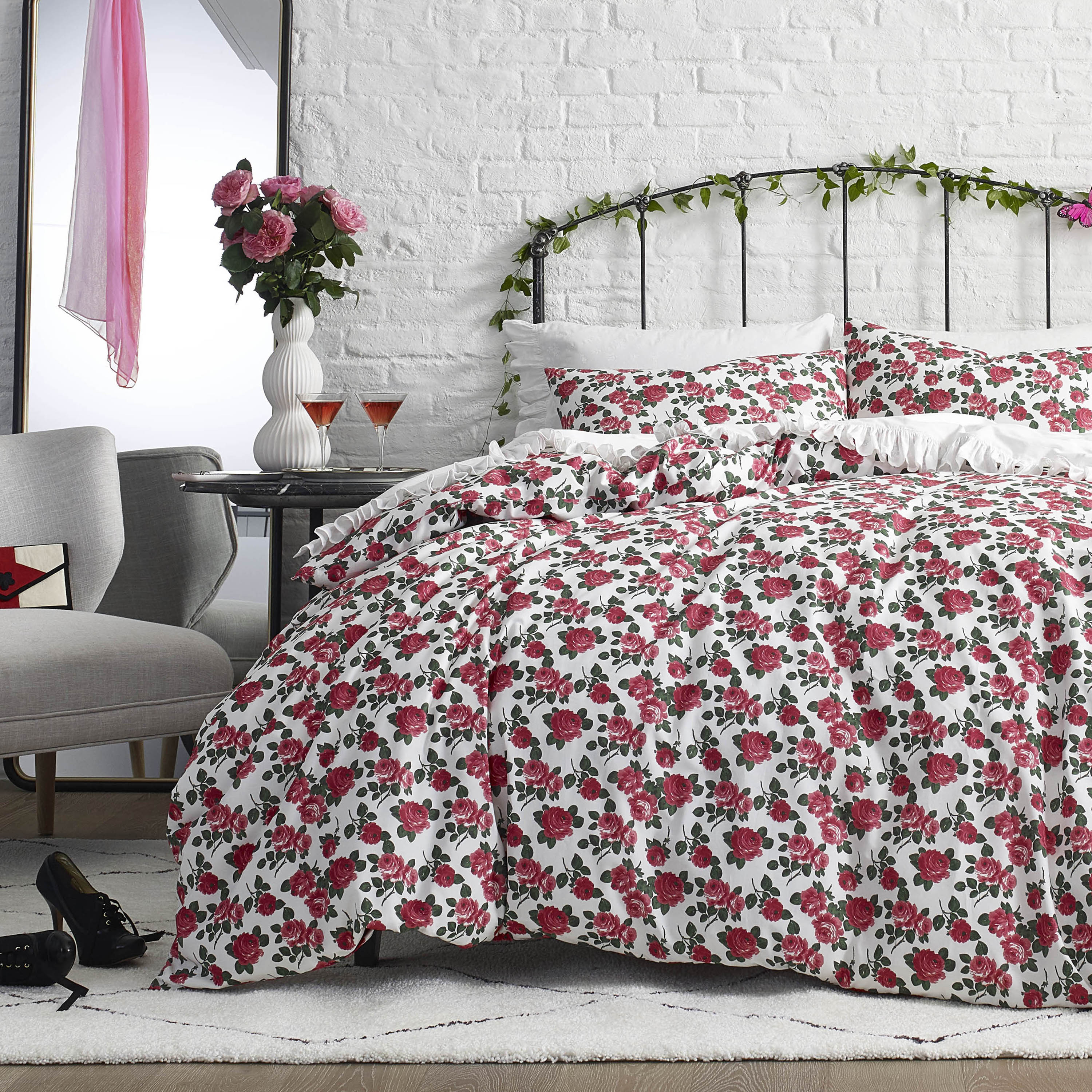 Lady Pepperell Floral Comforter Set - King