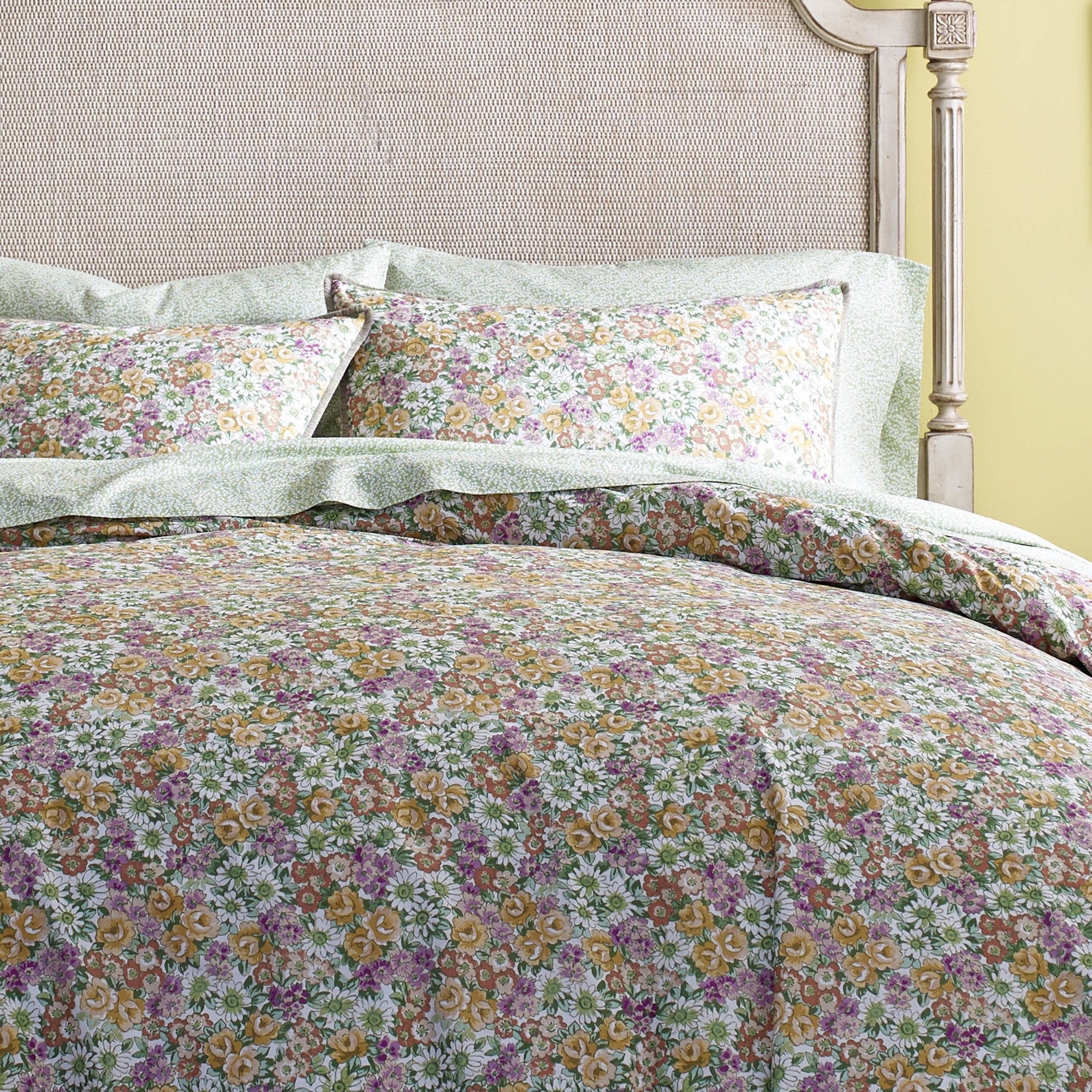 Lady Pepperell Floral Comforter Set - King