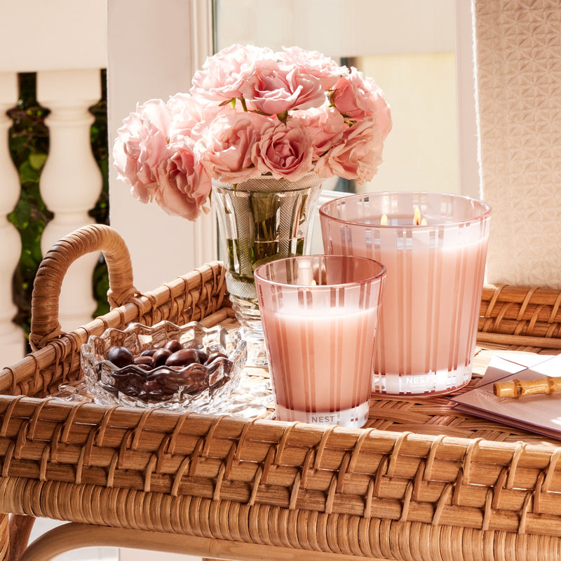 NEST New York Himalayan Salt & Rosewater Classic Candle