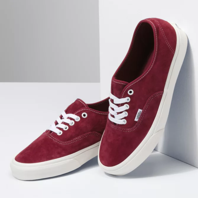 Vans Pig Suede Authentic Sneakers - Unisex Sizing – ShopCGX Vans Pig Suede Authentic Sneakers - Unisex Sizing – ShopCGX