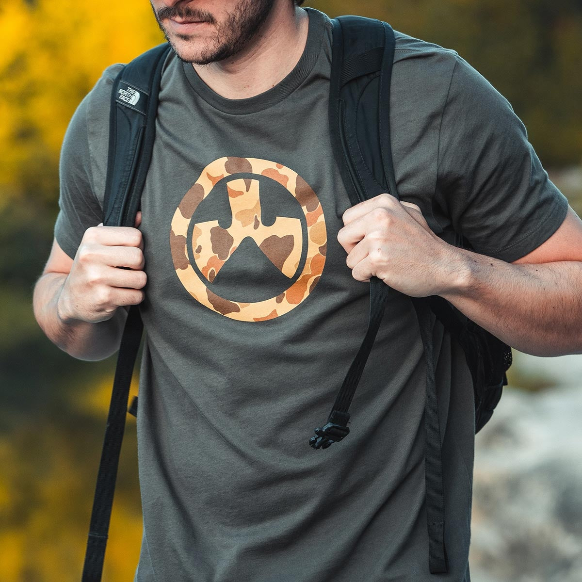 Magpul Mens Raider Camo Icon Cotton Short Sleeve T-Shirt