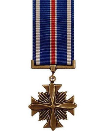 Vanguard Mini Medal Distinguished Flying Cross