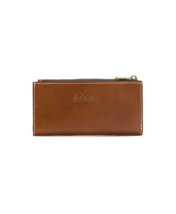 Patricia Nazari Wallet