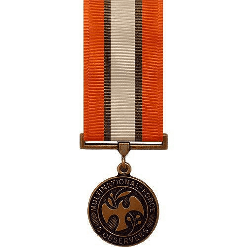 Vanguard Mini Medal Multi Natl Force & Observer